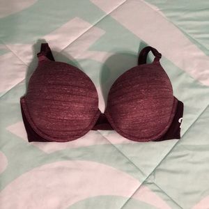 PINK Victoria’s Secret maroon 34D bra w/PINK logo